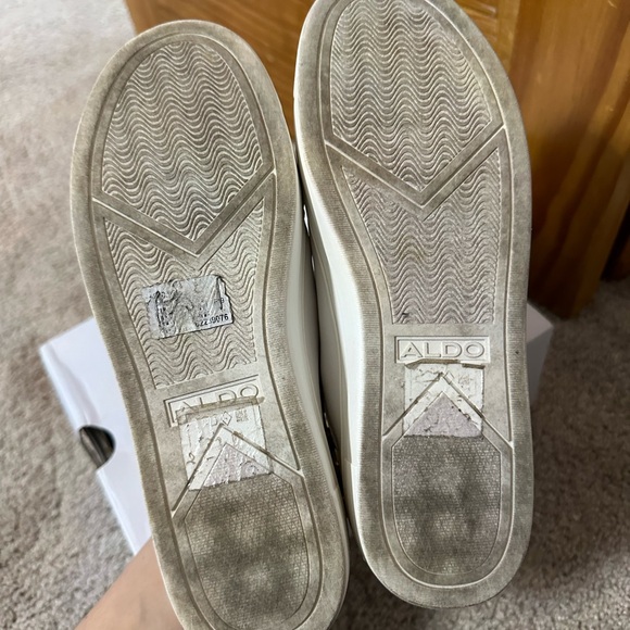 ALDO Prigolia sneaker size 7.5 in good condition - Picture 7 of 8